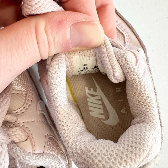 2020 NIKE Air Max 90 TD 'Barely Rose' 🌹💕 Size 4C Sneakers - Picture 8 of 8